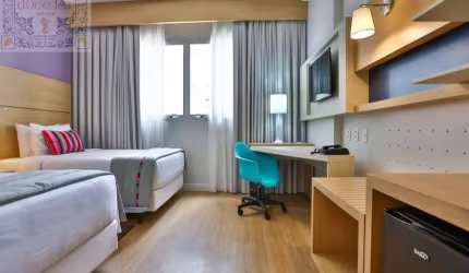 Apartamento no PREMIADO HOTEL PARK INN RADISSON, ideal para quem deseja investir. - Pompeia -Santos SP