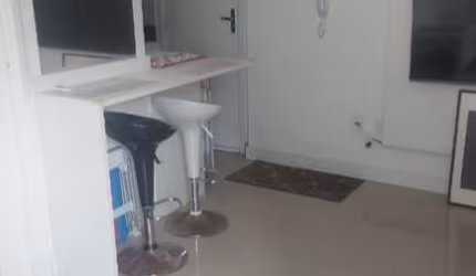 Venda Kitnet Santos SP - mAr dOce lAr pronto para morar, no Condomínio Jardim da América, Ponta da Praia!
