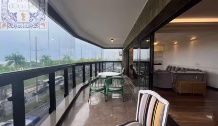 Venda ou Locação de apartamento mobiliado com Vista Mar na Praia do José Menino em Santos / SP
