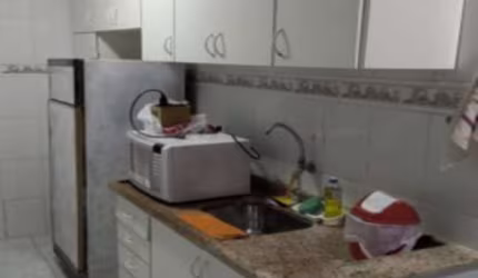 Clássico em um dos melhores bairros para se morar em Santos, próximo a tudo e está semi-mobiliado. - Aparecida - Santos/SP