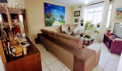 Apartamento com 3 dormitórios e o diferencial é que esse Clássico possui sala de jantar. - Boqueirão - Santos/SP