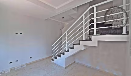 Sobrado com 2 dormitórios à venda, 128 m² por R$ 580.000,00 - Aviação - Praia Grande/SP