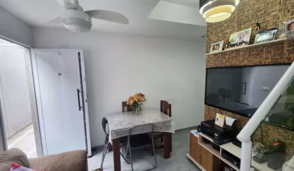 Casa no Maracanã - Praia Grande/SP
