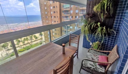 Apartamento no Canto do Forte, Praia Grande/SP.