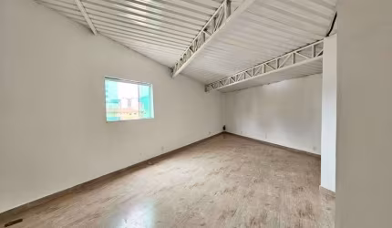 Sala no Canto do Forte - Praia Grande/SP
