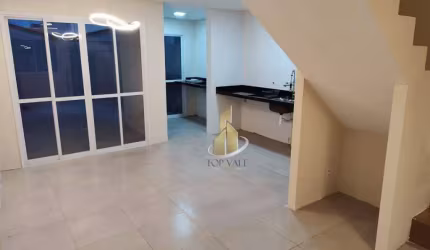 Sobrado com 3 dormitórios à venda, 98 m² por R$ 530.000,00 - Jardim Santa Maria - Jacareí/SP