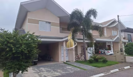 Sobrado com 3 dormitórios à venda, 276 m² por R$ 1.650.000,00 - Loteamento Villa Branca - Jacareí/SP