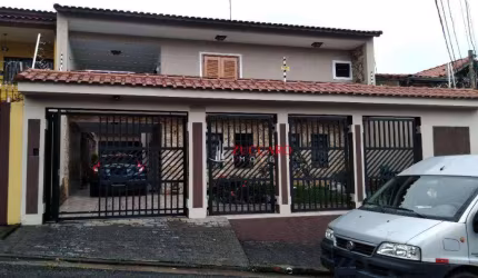 Sobrado com 3 dormitórios à venda, 250 m² por R$ 1.300.000,00 - Parque Renato Maia - Guarulhos/SP