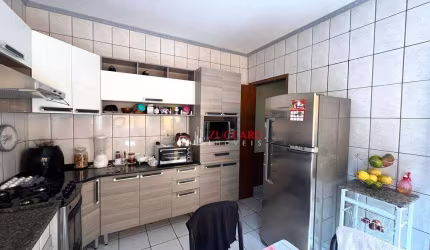 Sobrado com 2 dormitórios à venda, 170 m² por R$ 360.000,00 - Jardim Adriana - Guarulhos/SP