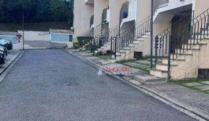 Village com 3 dormitórios à venda, 89 m² por R$ 660.000,00 - Vila São João - Guarulhos/SP
