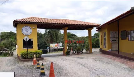 Sítio com 3 dormitórios à venda, 1686 m² por R$ 270.000,00 - Portal do Pirapora - Salto de Pirapora/SP
