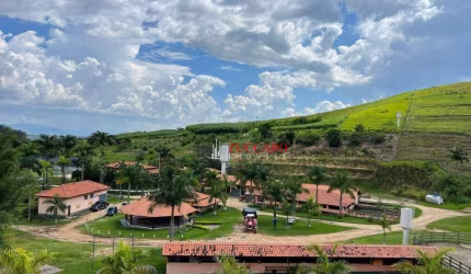 Fazenda com 5 dormitórios à venda, 2060000 m² por R$ 16.500.000,00 - Pedregulho - Guaratinguetá/SP