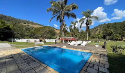 Sítio com 5 dormitórios à venda, 24000 m² por R$ 1.280.000,00 - Cachoeirinha - Bom Jesus dos Perdões/SP