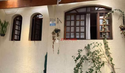 Sobrado com 3 dormitórios à venda, 120 m² por R$ 585.000,00 - Jardim Santa Mena - Guarulhos/SP