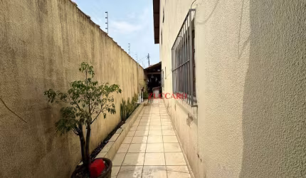 Sobrado com 3 dormitórios à venda, 158 m² por R$ 700.000,00 - Vila Flórida - Guarulhos/SP