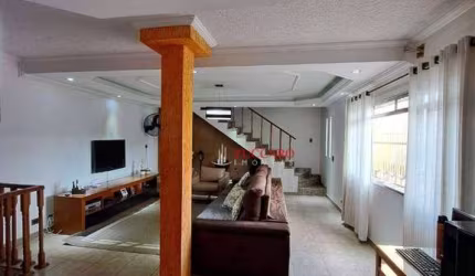 Sobrado com 3 dormitórios à venda, 220m² por R$700.000 - Parque Císper - São Paulo/SP