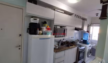 Apartamento com 3 dormitórios à venda, 56 m² por R$ 325.000,00 - Cocaia - Guarulhos/SP