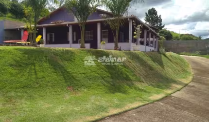 Chácara com 3 dormitórios à venda, 1100 m² por R$ 650.000,00 - Centro - Itapeva/MG