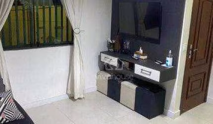 Sobrado com 2 dormitórios à venda, 102 m² por R$ 425.000,00 - Vila Nossa Senhora das Vitórias - Mauá/SP