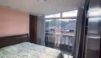 Sobrado com 3 dormitórios à venda, 132 m² por R$ 320.000,00 - Vila Feital - Mauá/SP