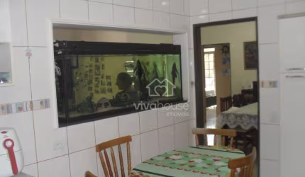 Sobrado com 3 dormitórios à venda, 188 m² por R$ 650.000,00 - Roncon - Ribeirão Pires/SP