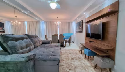 PERTO DA PRAIA - Apartamento reformado com 3 quartos - 1 vaga - Praia das Pitangueiras, Guarujá.