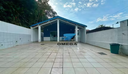 Casa à venda no Guaiuba no Guarujá | Omega Imóveis