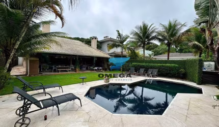 Casa à venda em Condomínio Pernambuco I no Guarujá | Omega Imóveis