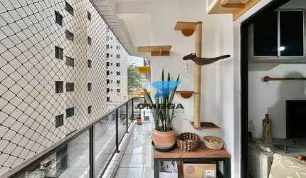 Apartamento à venda na praia das Astúrias no Guarujá I Omega Imoveis