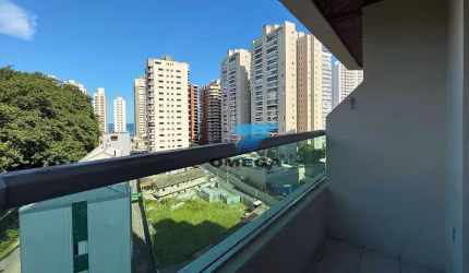 Apartamento à venda na Astúrias no Guarujá | Omega Imóveis