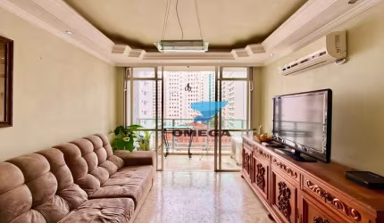 Apartamento à venda na praia das Pitangueiras no Guarujá I Omega Imoveis