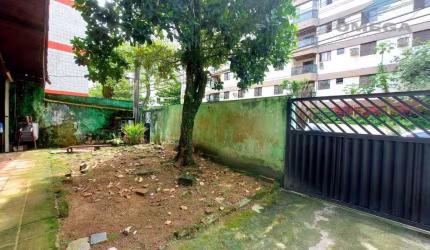 Casa à venda no Tombo no Guarujá  | Omega Imóveis