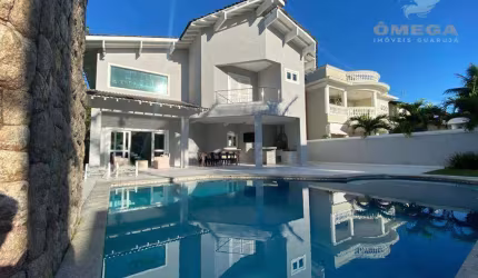 Casa à Venda no Condomínio Jardim Acapulco no Guarujá | Omega Imóveis