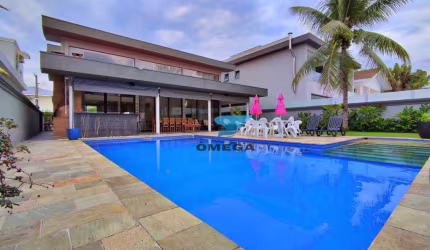 Casa à Venda no Condomínio Jardim Acapulco no Guarujá | Omega Imóveis