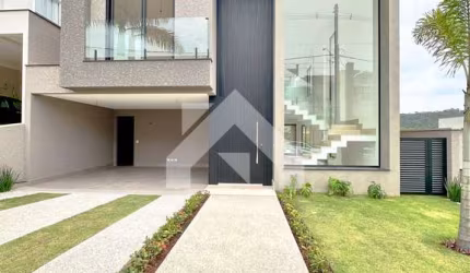 Casa de Condomínio em Colinas de Parnaíba I  -  Santana de Parnaíba