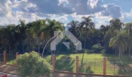 Casa de Condomínio em Alphaville - Santana de Parnaíba, SP