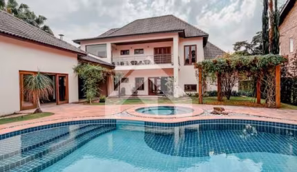 Casa de Condomínio em Aldeia da Serra - Barueri, SP