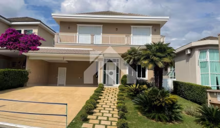 Luxuosa Casa em Alphaville: 4 Suítes e 500m² à Venda