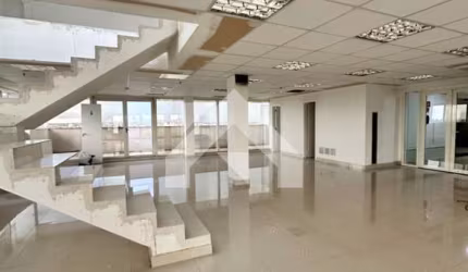Conjunto Comercial em Tamboré - Barueri, SP