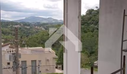 Casa de Condomínio em Alphaville - Santana de Parnaíba, SP