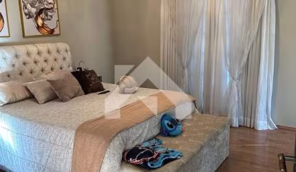 Casa de Condomínio em Morada dos Pássaros  -  Barueri
