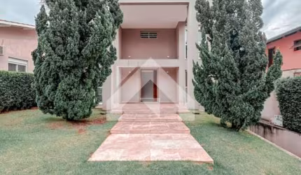 Casa de Condomínio em Alphaville - Santana de Parnaíba, SP