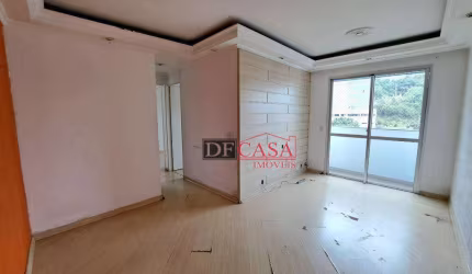 Apartamento em Aricanduva