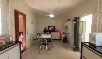 Casa em Vila Laís