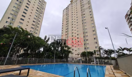 Apartamento em Vila Granada
