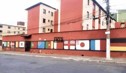 Apartamento em Conjunto Habitacional Santa Etelvina II