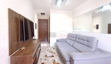 Apartamento em Colônia