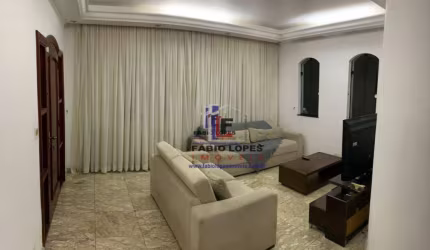 Sobrado com 4 dormitórios à venda, 303 m² por R$ 1.100.000,00 - Utinga - Santo André/SP