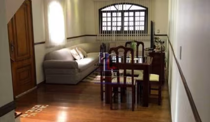 Sobrado com 4 dormitórios à venda, 171 m² por R$ 763.000,00 - Vila Aquilino - Santo André/SP
