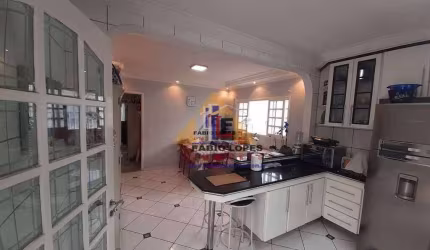 Casa com 3 dormitórios à venda, 213 m² por R$ 1.300.000,00 - Vila Pires - Santo André/SP